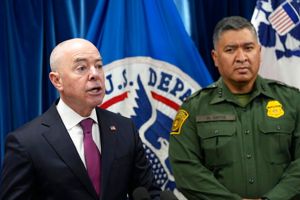 Министр внутренней безопасности США сообщил о 50% сокращении числа нелегальных переходов границы