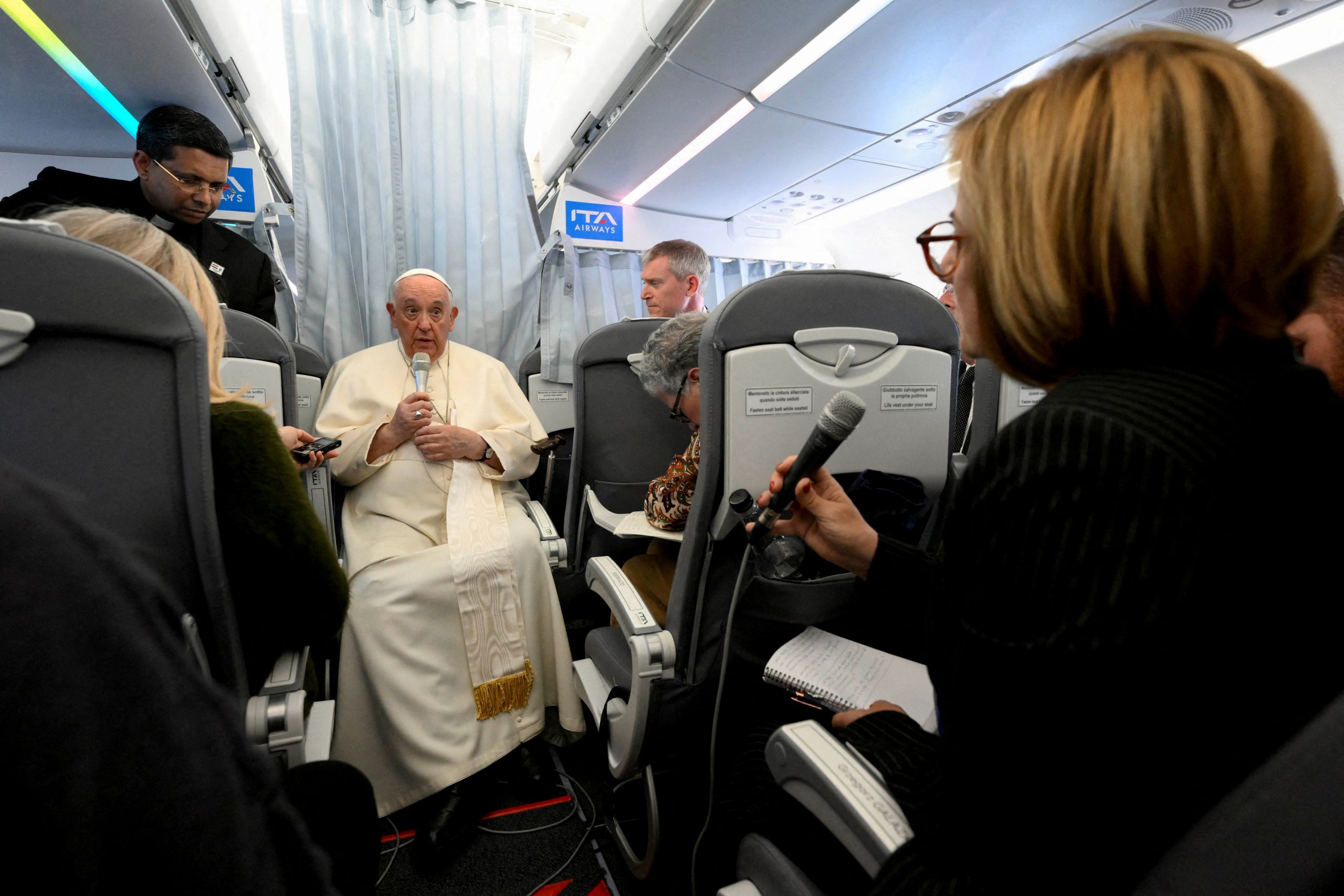 Папа Франциск: я готов сделать все для прекращения войны в Украине
