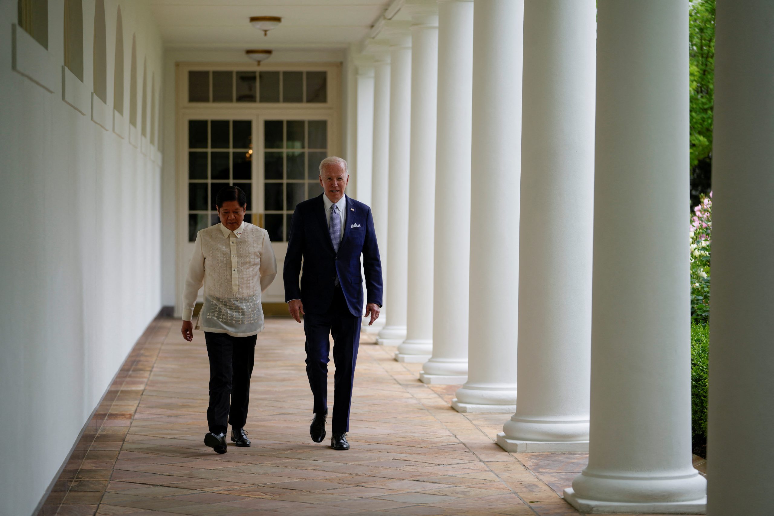 Маркос-младший: базы США на Филиппинах не будут использоваться для наступательных операций