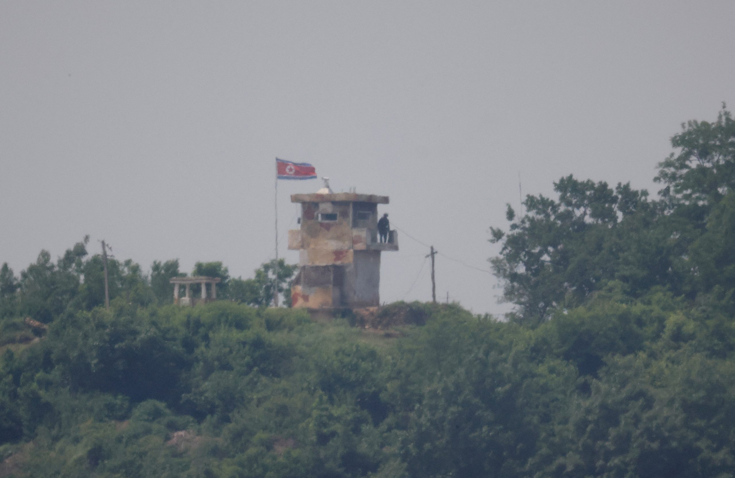 Попытка запуска северокорейского спутника-шпиона закончилась неудачей