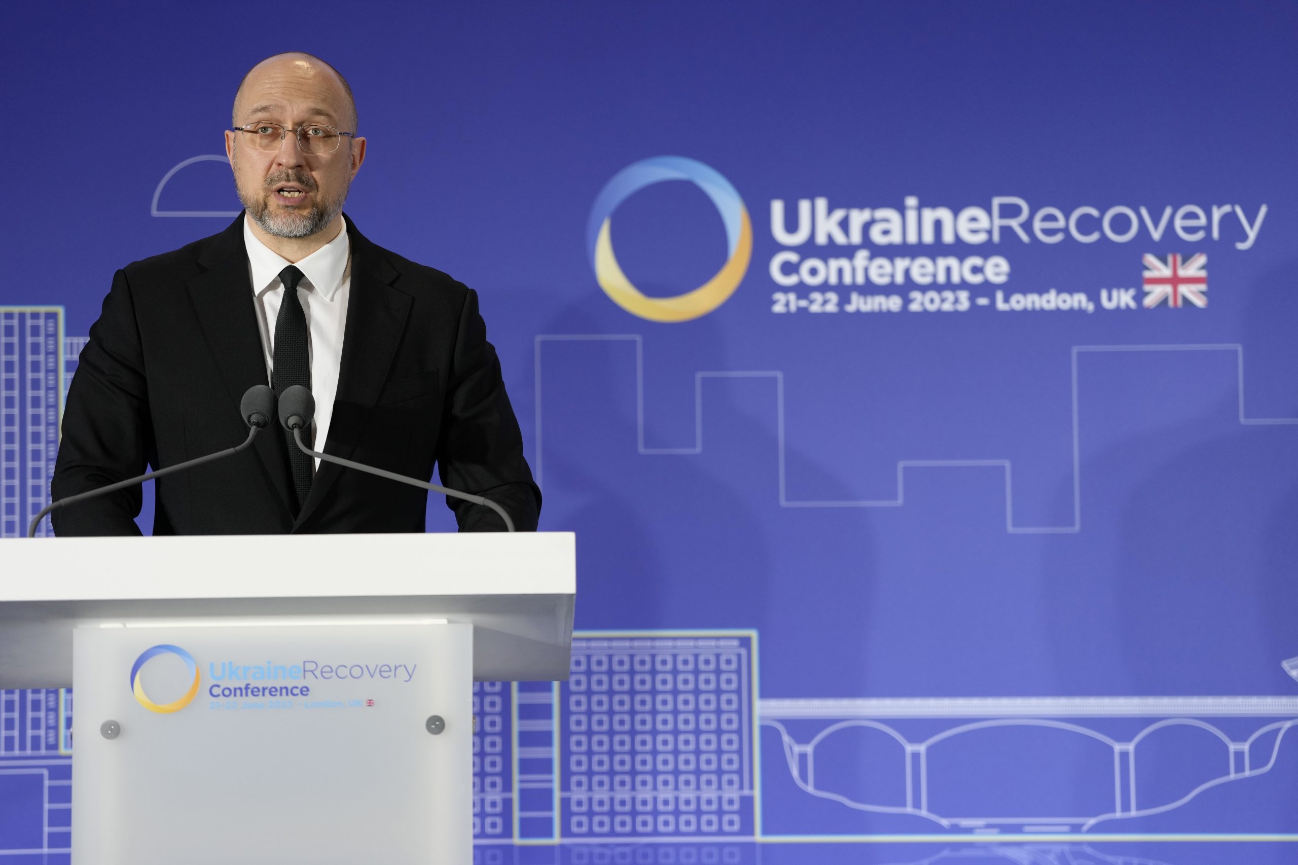 Украина попросила у Запада $ 6 млрд дополнительно на восстановление экономики