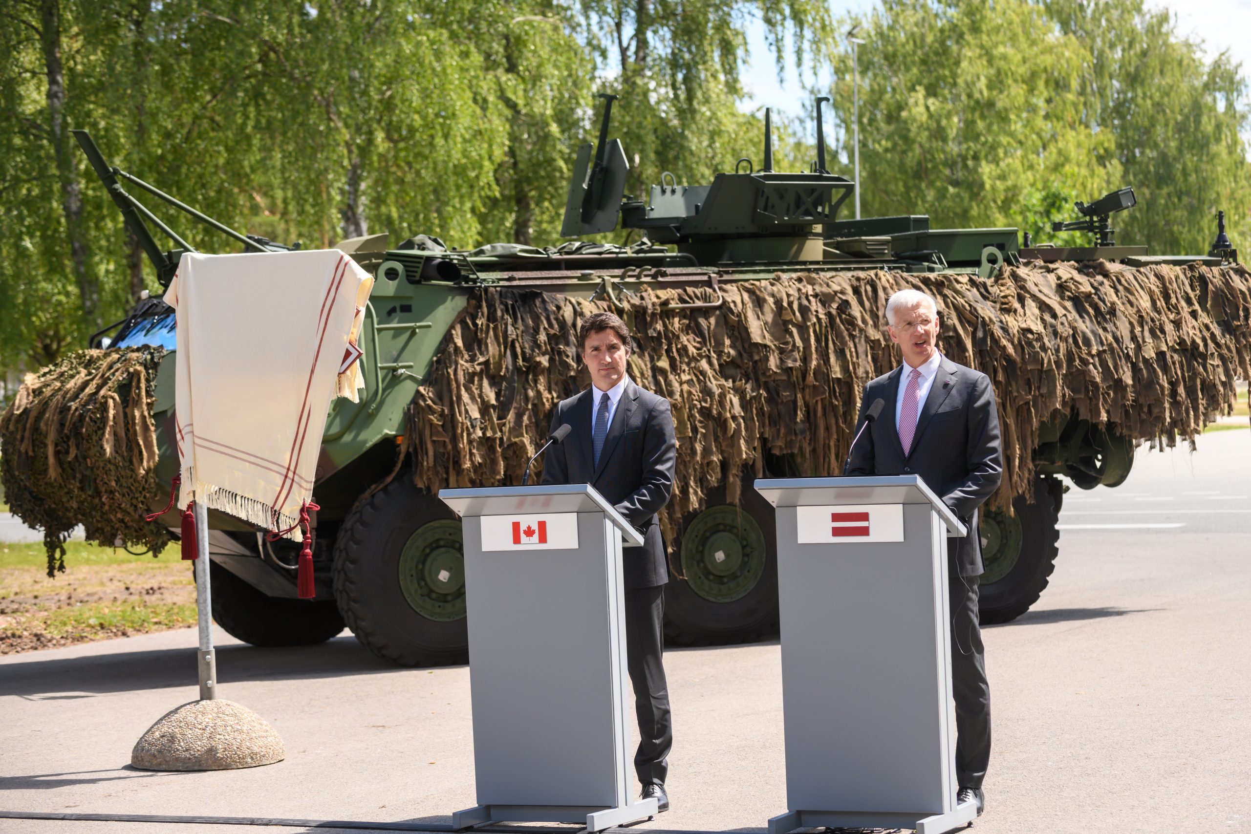 Канада намерена разместить в Латвии до 1200 военнослужащих