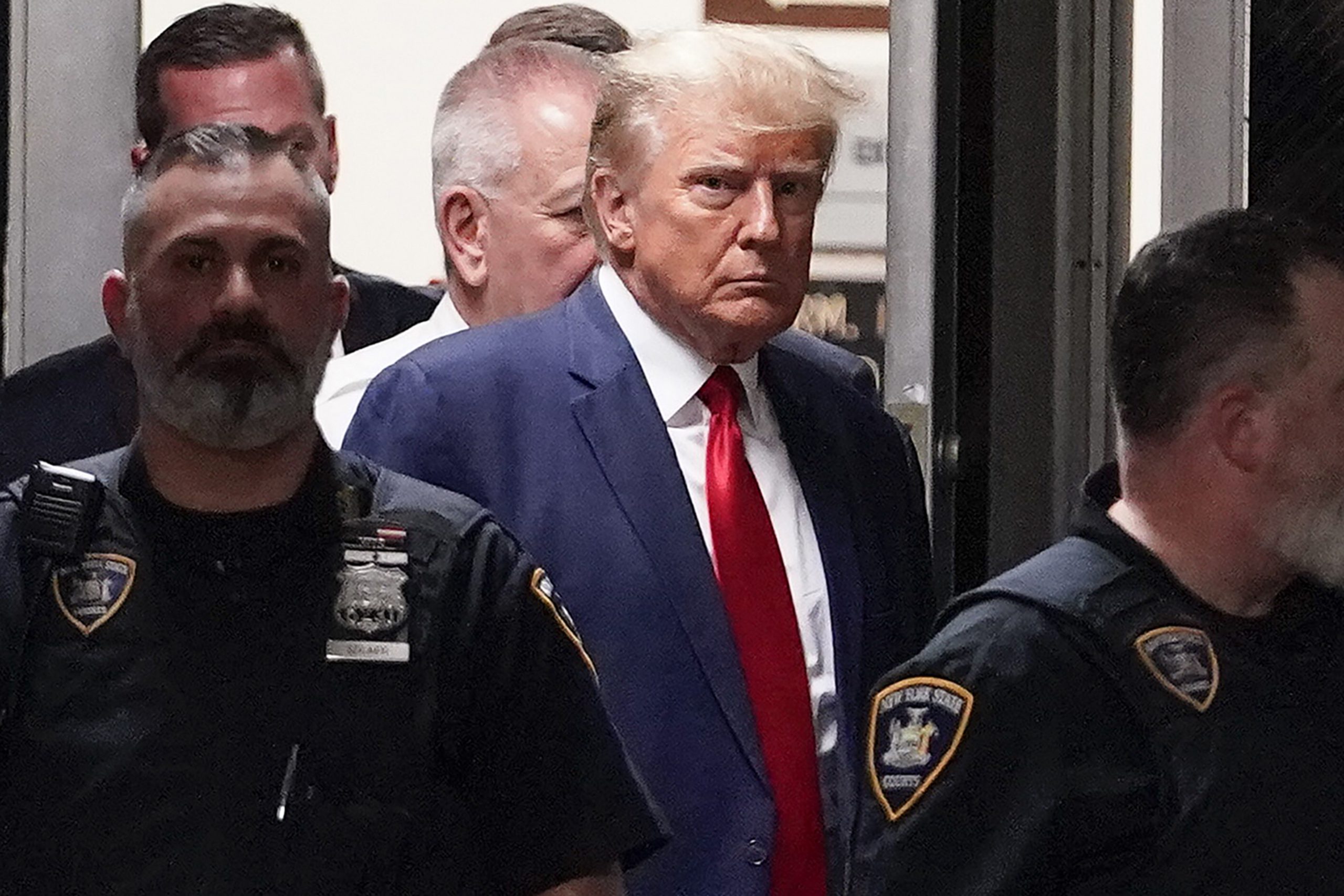 Трамп планирует явиться в тюрьму в четверг в связи с предъявленным ему обвинением