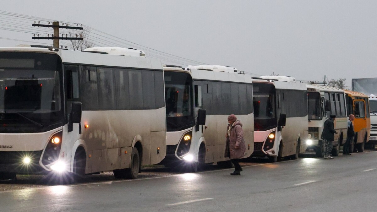 Жители Алешек начинают эвакуироваться из оккупированного города